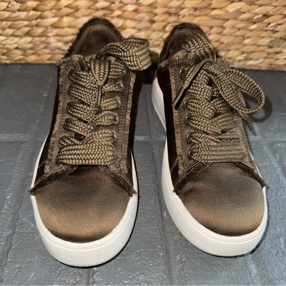 Mossimo Supply Co. Shoes - Mossimo Women’s 8 Olive Green Satin Sneakers Casual Shoes Lace Up Fringe Detail‎